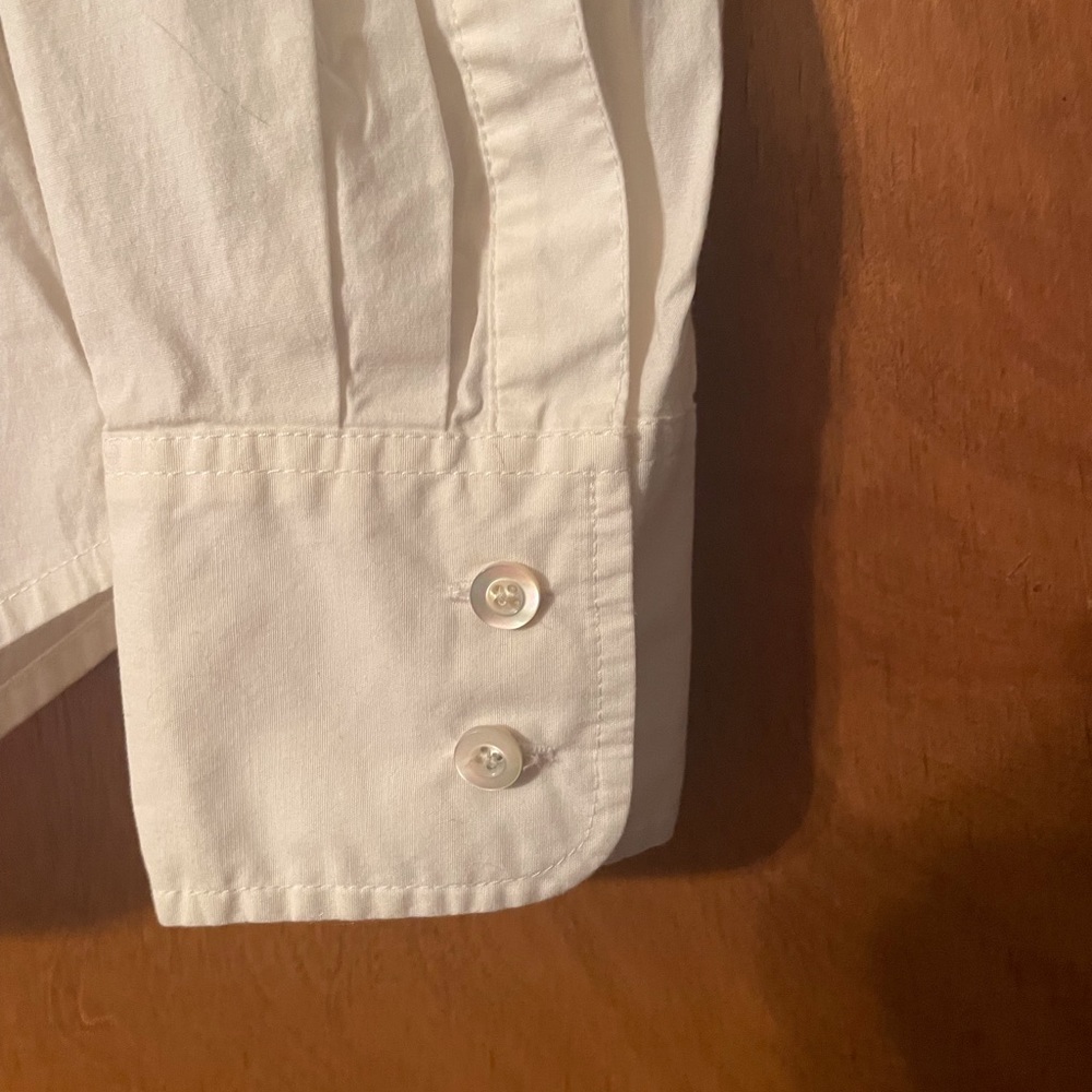 ❌SOLD❌ NWOT, J. Crew Haberdashery Woman’s Shirt - Picture 5 of 6